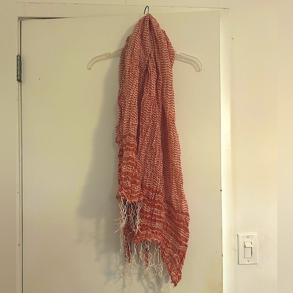 Zara Scarf - Picture 3 of 13